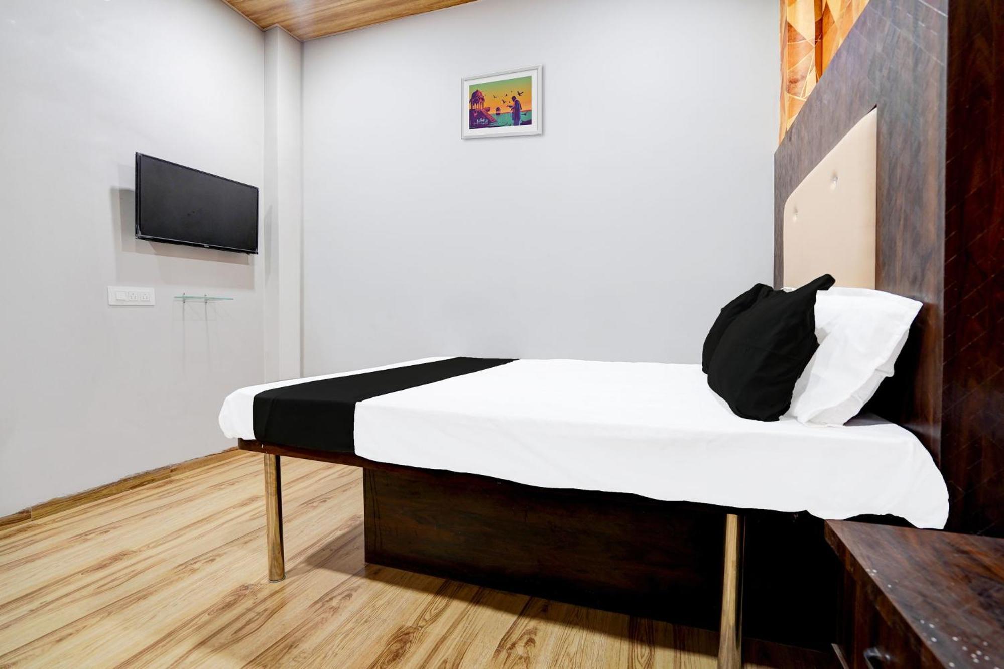 Hotel O New Sai Resort Nagpur Dış mekan fotoğraf
