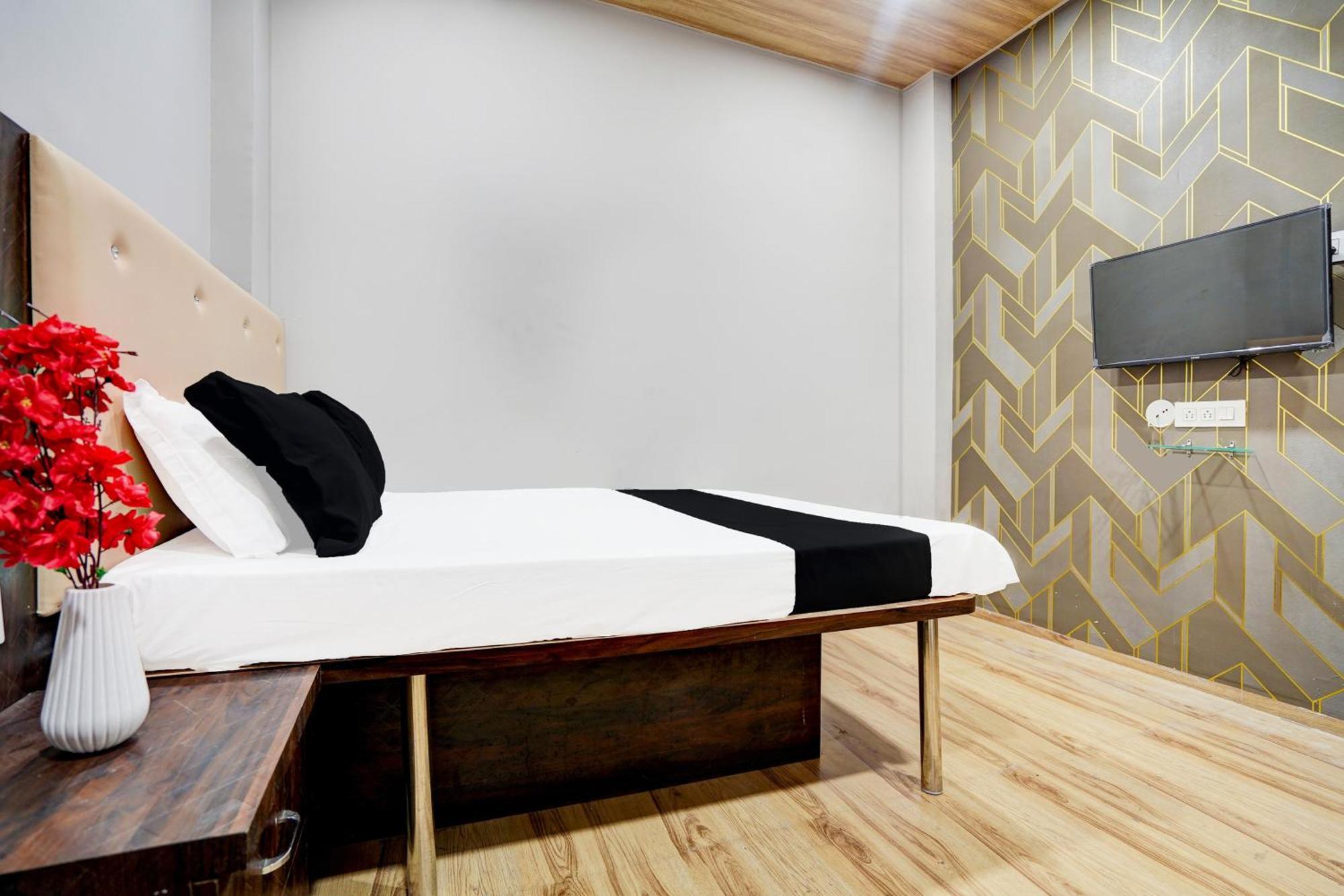 Hotel O New Sai Resort Nagpur Dış mekan fotoğraf